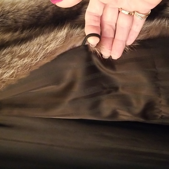 Raccoon Full Length Vintage Fur Coat - Picture 10 of 11